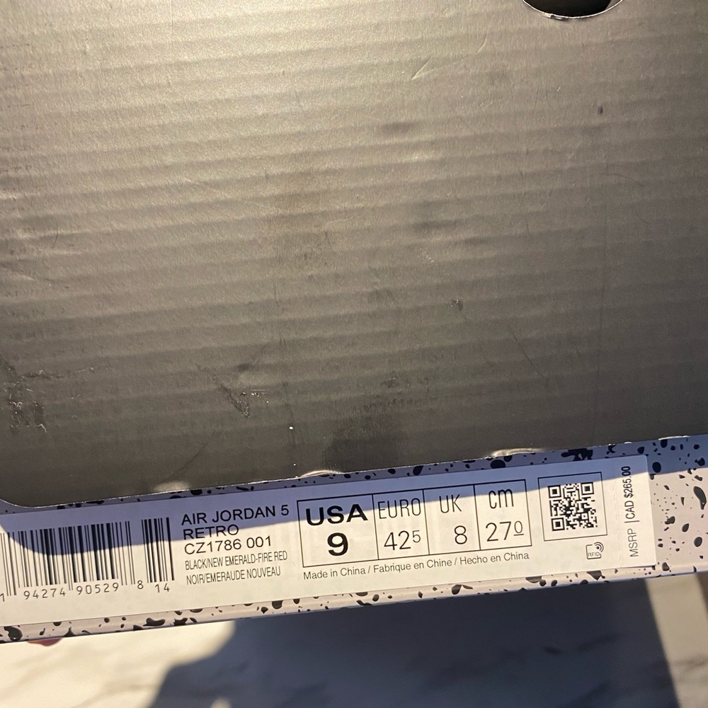 Jordan 5 - Picture 4 of 4